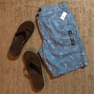 GapKHAKIS Mens Lived in Short / Size: 34 / Blue